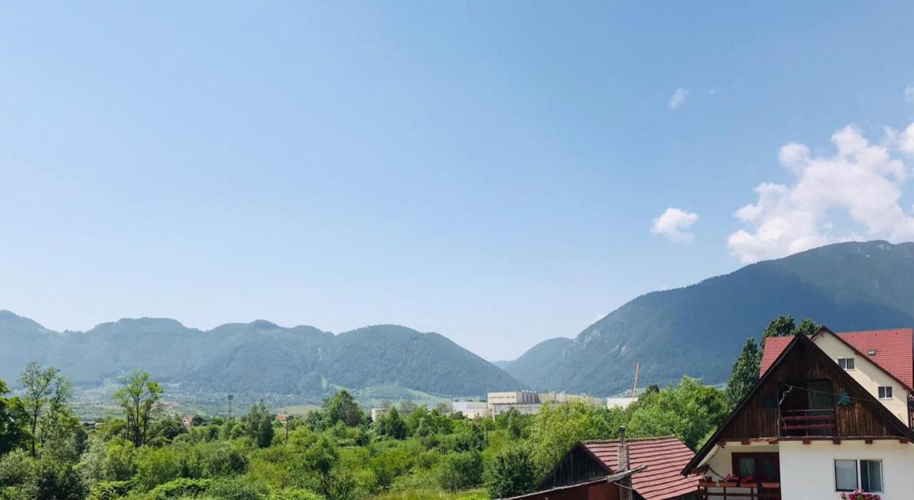 Piatra Craiului Residence Zărneşti Екстериор снимка